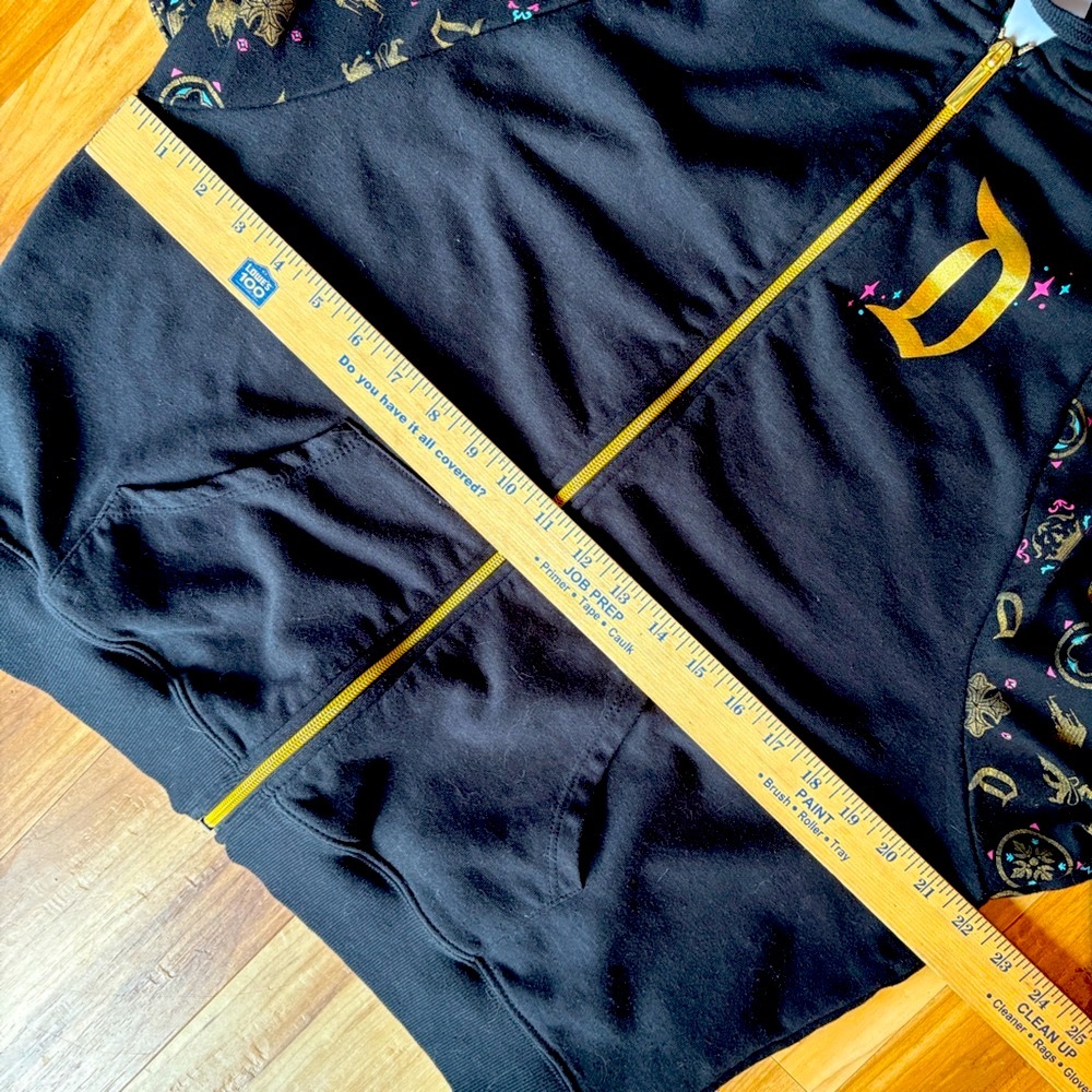 Disney Cinderella Castle Zip Hoodie Large - Picture 7 of 8
